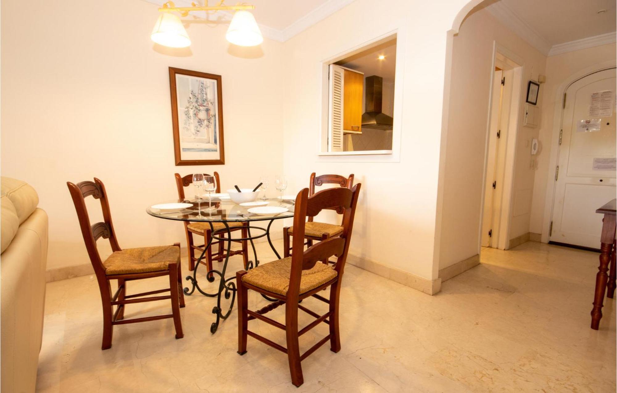 Beautiful Apartment In Marbella-Elviria Exterior foto